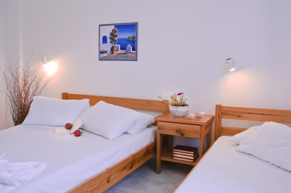 Helen'S Budget Accommodation Aliki  Bagian luar foto